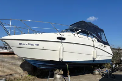 2006 Sealine S25