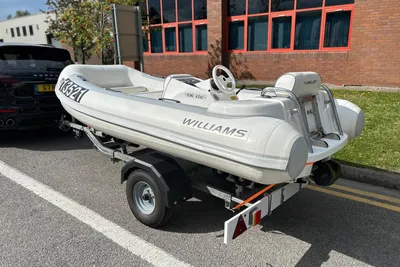 2011 Williams Jet Tenders Turbojet 325