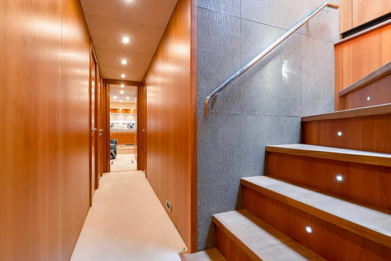  Yacht Photos Pics Luxurious interior hallway and staircase of 2008 Sunseeker Predator 108 yacht.