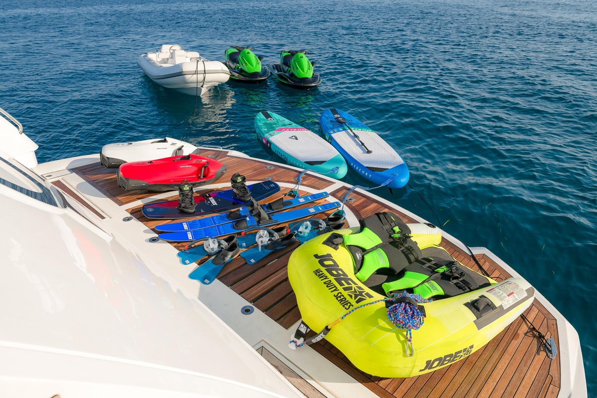 2008 Sunseeker 108 