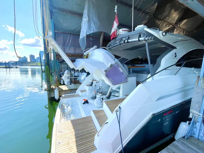 Jade Winds Yacht Photos Pics 