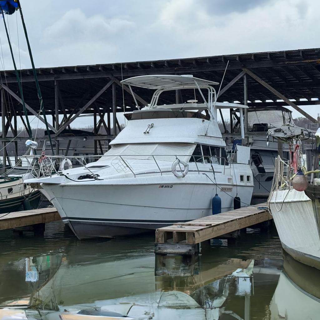 Silverton 34 Motor Yacht