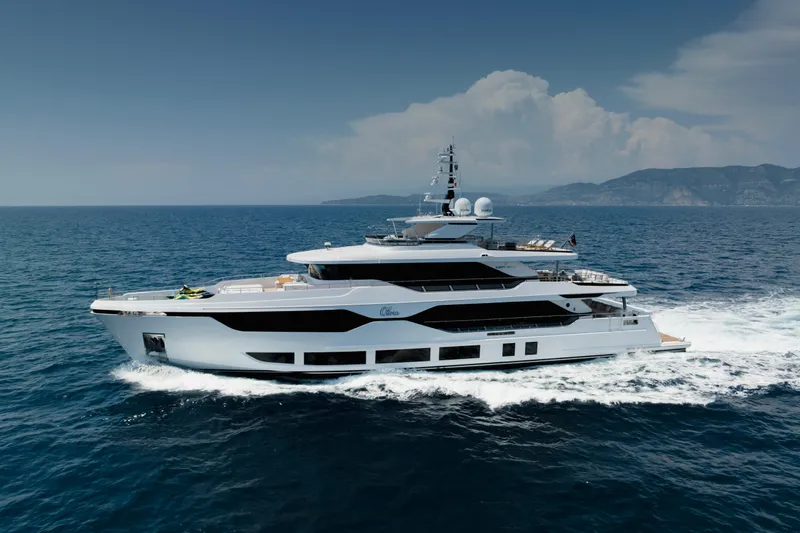 Olivia Yacht Photos Pics 