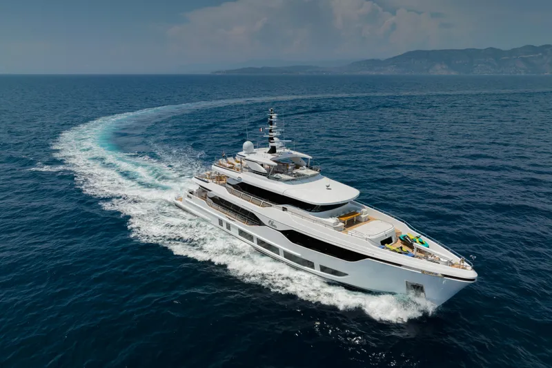 Olivia Yacht Photos Pics 