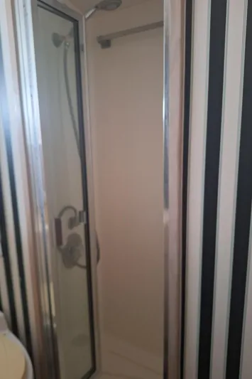 New Moon Yacht Photos Pics 