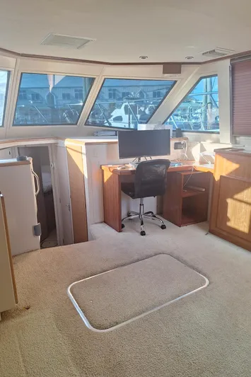 New Moon Yacht Photos Pics 