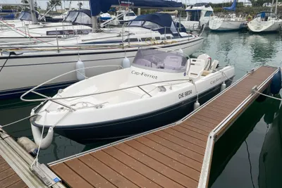 2012 B2 Marine Cap Ferret 552 Open