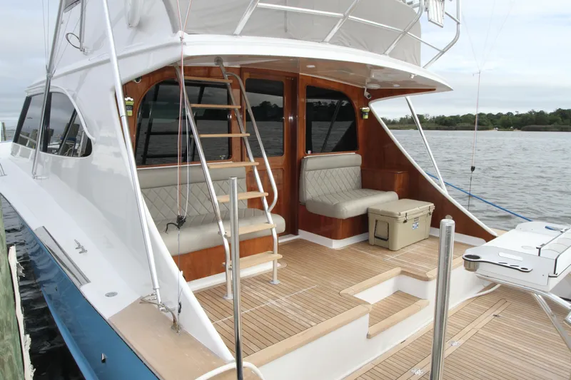 Oyster Yacht Photos Pics 2012 Custom Carolina Ritchie Howell 60 Sportfish yacht with spacious deck and seating.
