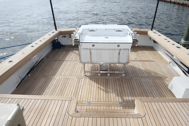 Oyster Yacht Photos Pics 2012 Custom Carolina Ritchie Howell 60 Sportfish deck with fishing station.
