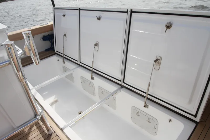 Oyster Yacht Photos Pics 