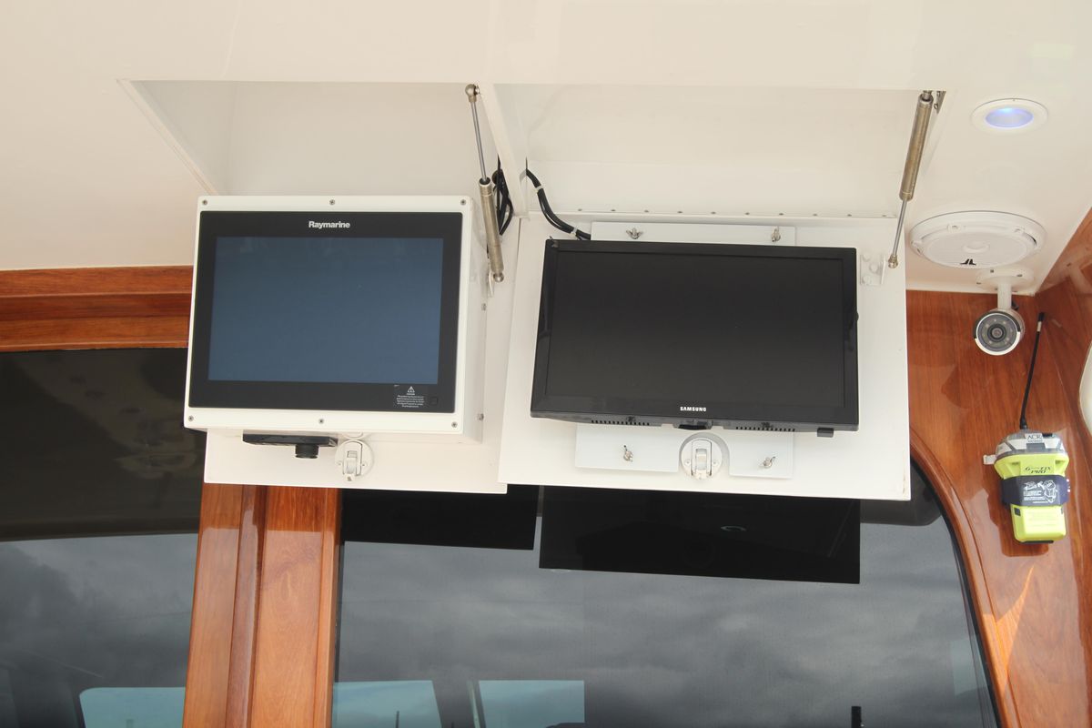 2012 Custom Carolina 60 