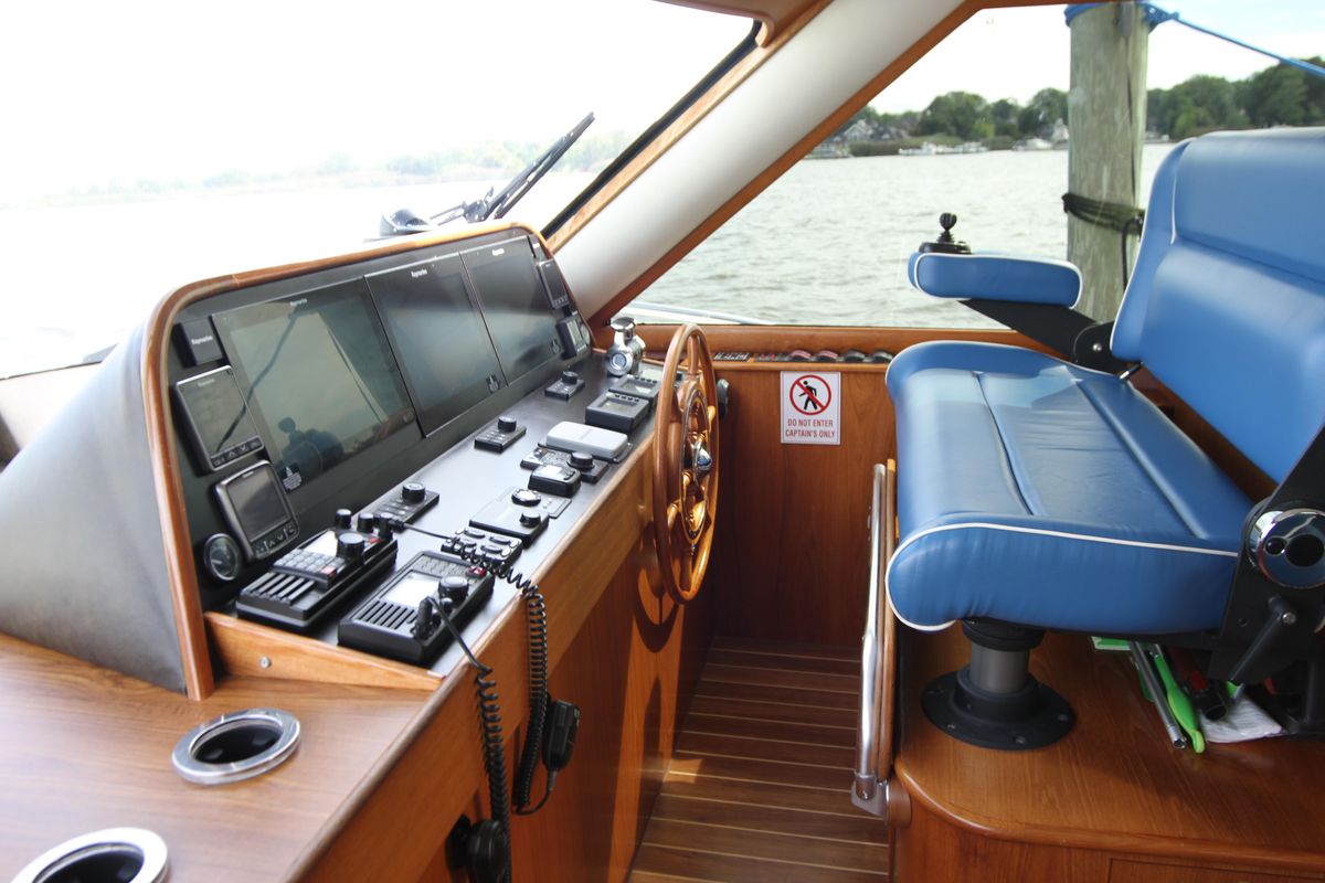 2012 Custom Carolina 60 