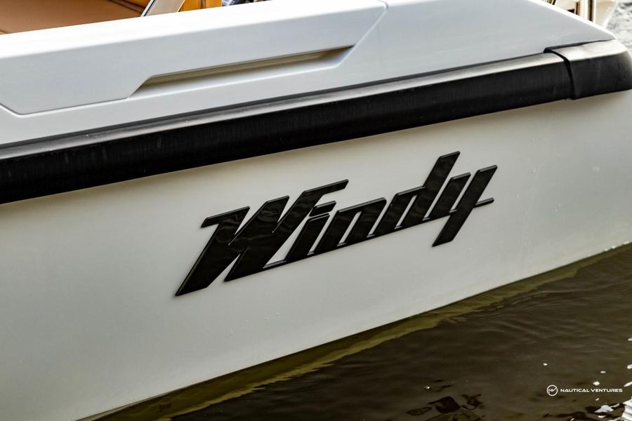 2022 Windy SR28 CC