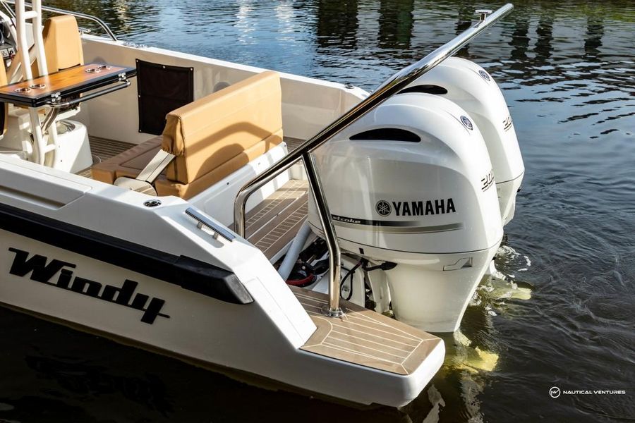 2022 Windy SR28 CC