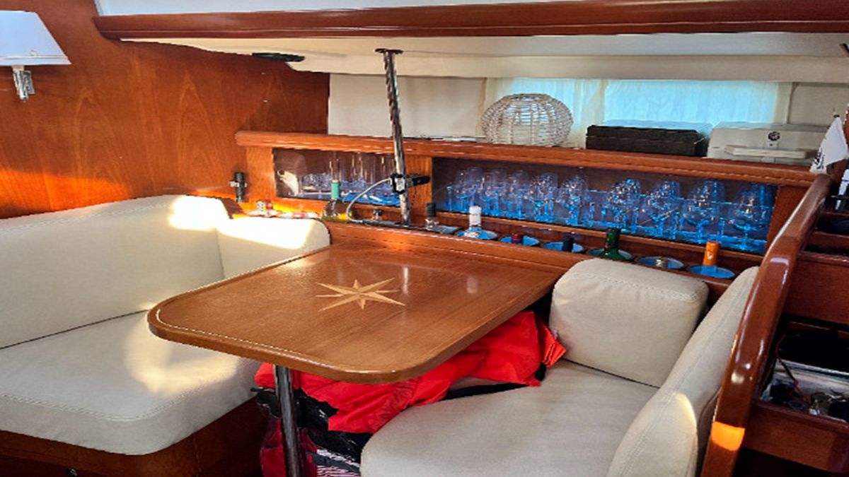 2005 Beneteau 57 