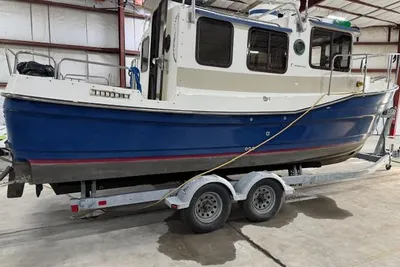 Ranger Tugs R-25