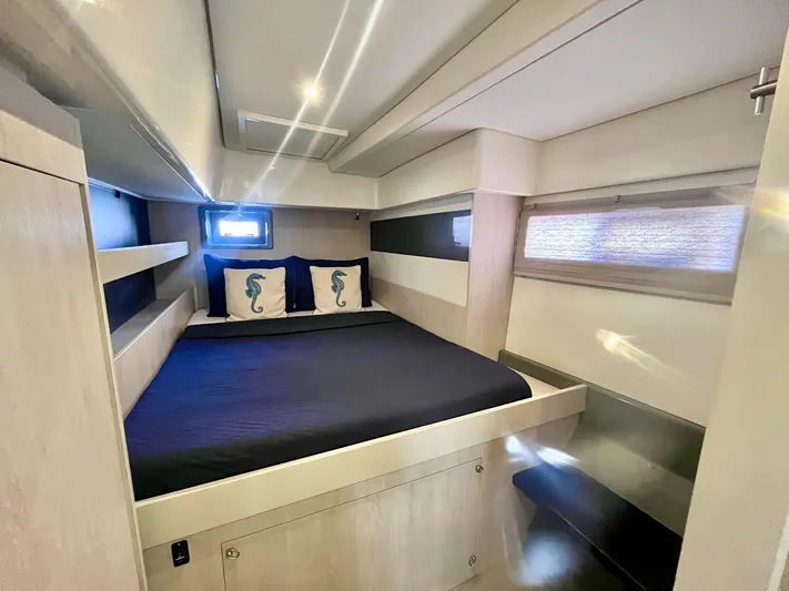 Ida Cat Yacht Photos Pics 