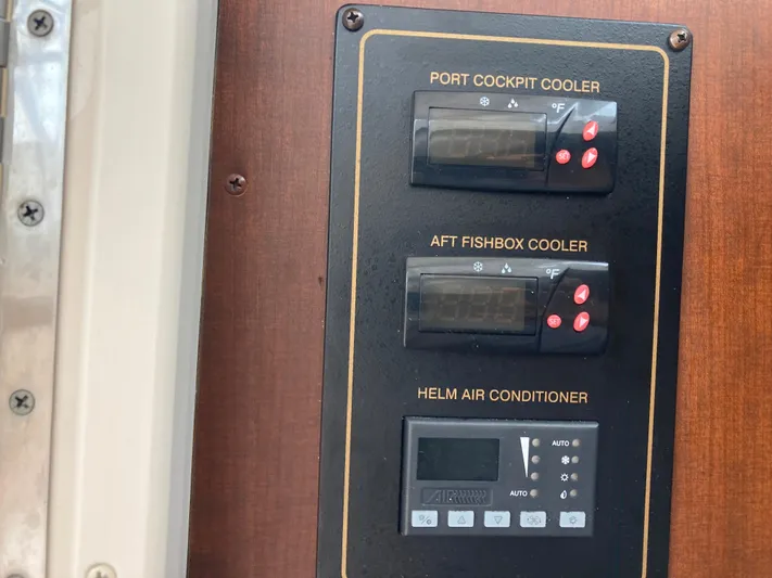 About Time Yacht Photos Pics 