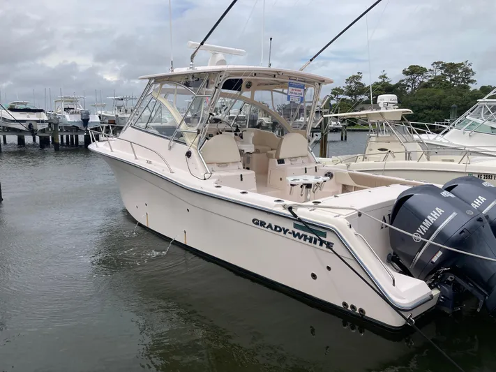 About Time Yacht Photos Pics 