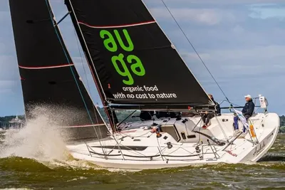 Italia Yachts 11.98 FUORISERIE