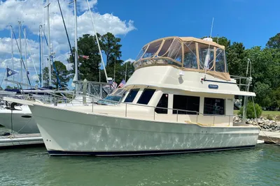 Mainship 340