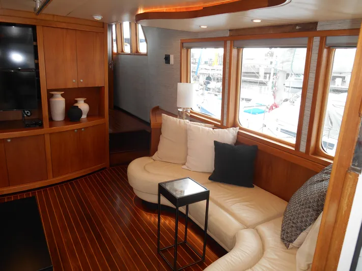 Suspense Yacht Photos Pics 