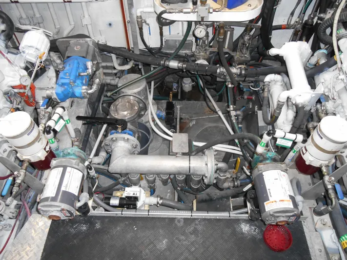 Suspense Yacht Photos Pics 