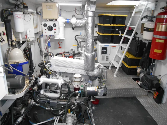 Suspense Yacht Photos Pics 