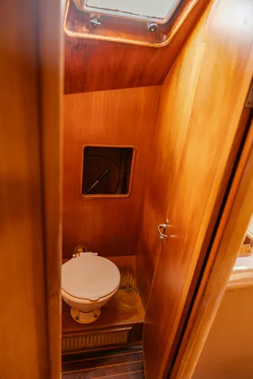 Jumila Yacht Photos Pics 