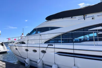 Fairline Squadron 58