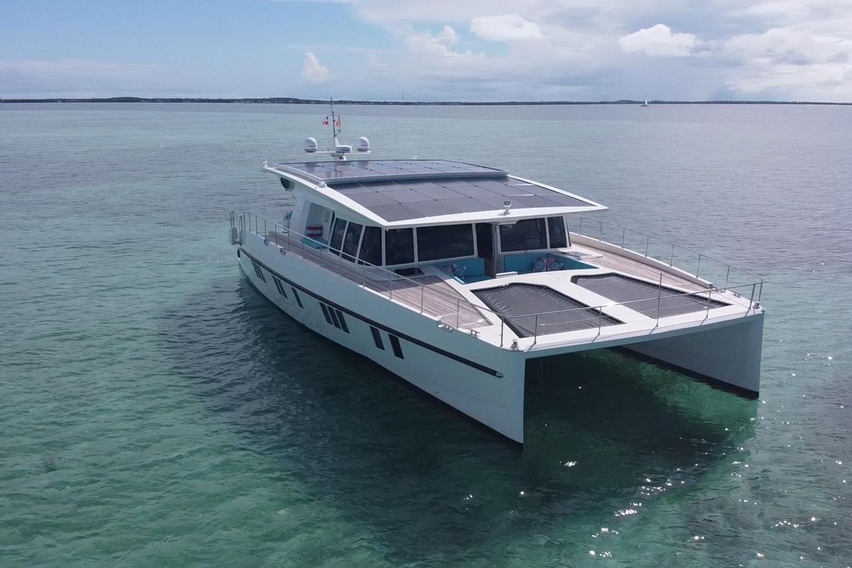 2018 Serenity 64 