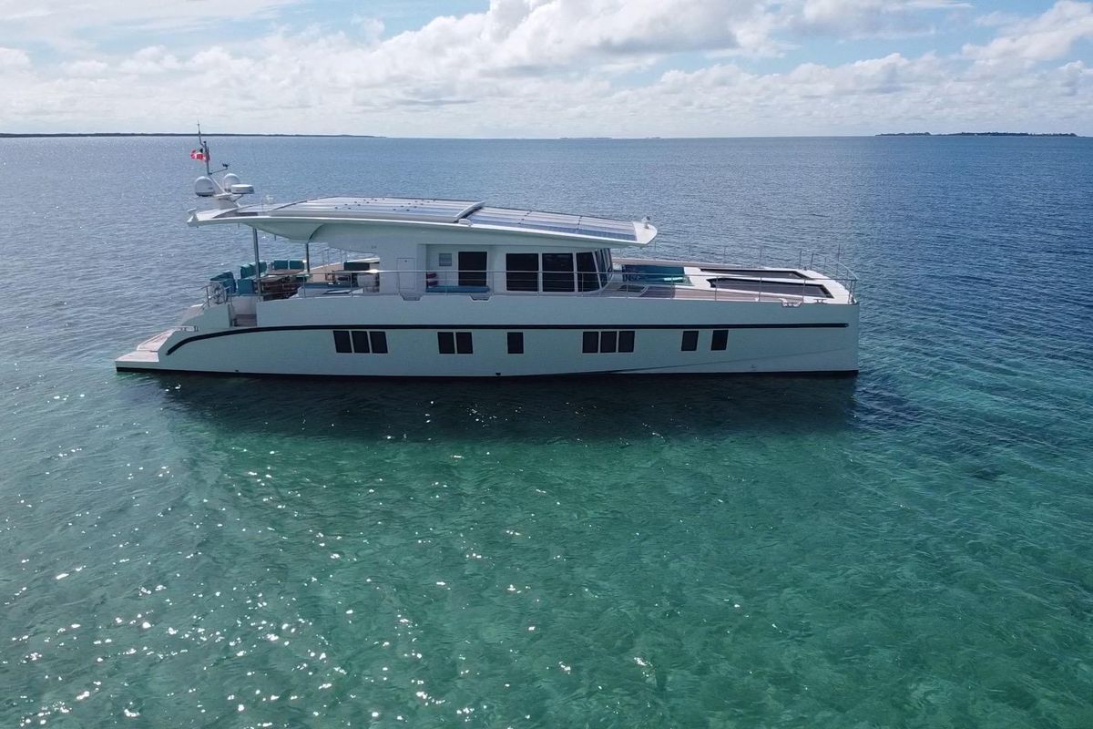 2018 Serenity 64 