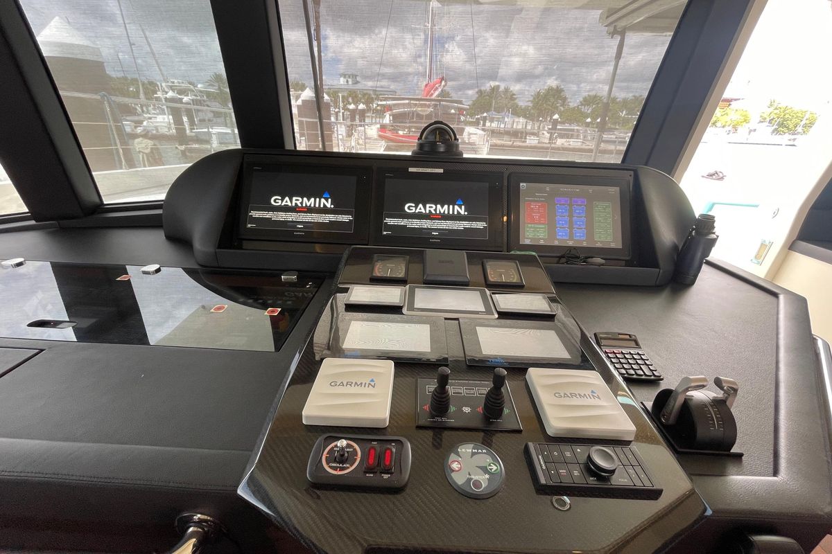 2018 Serenity 64 