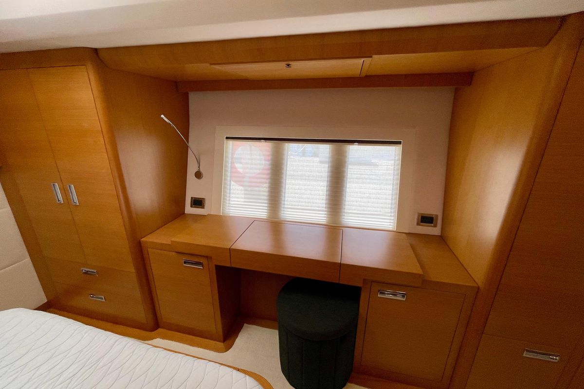 2018 Serenity 64 