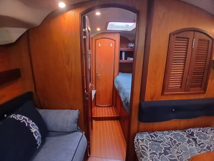 Relentless Yacht Photos Pics 