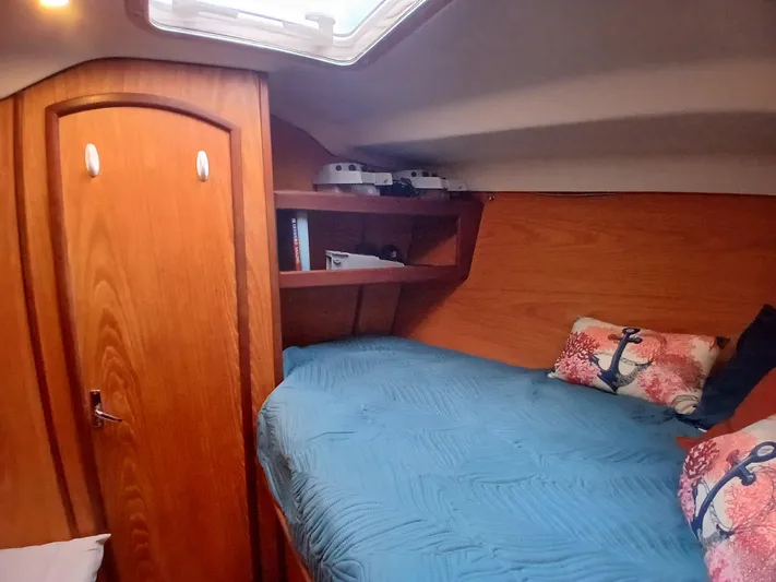 Relentless Yacht Photos Pics 