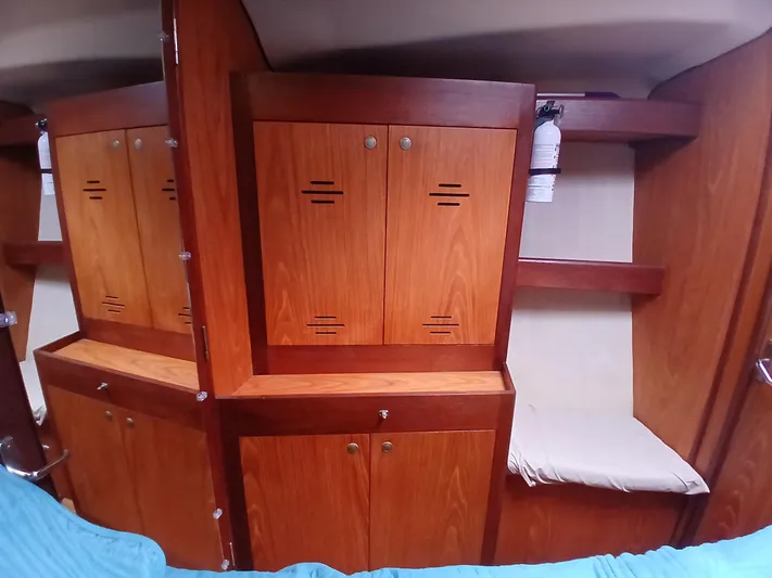 Relentless Yacht Photos Pics 