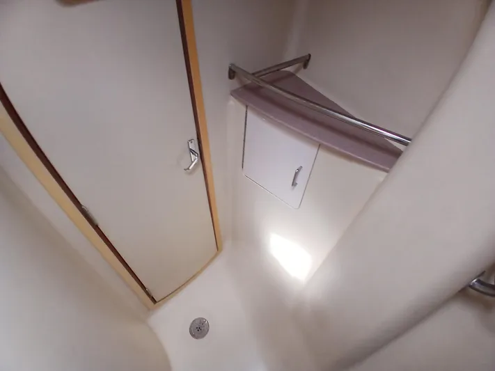 Relentless Yacht Photos Pics 