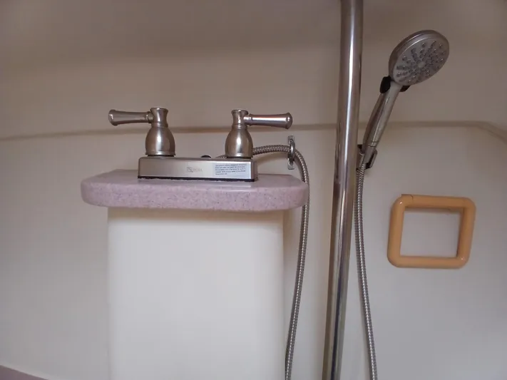 Relentless Yacht Photos Pics 