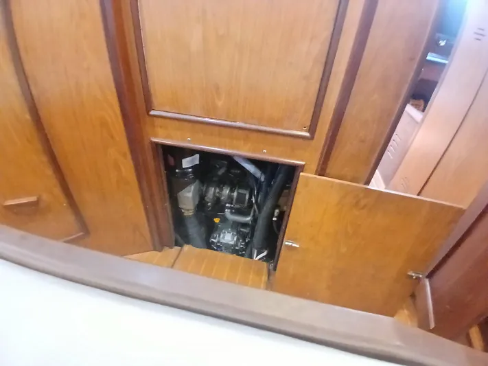 Relentless Yacht Photos Pics 