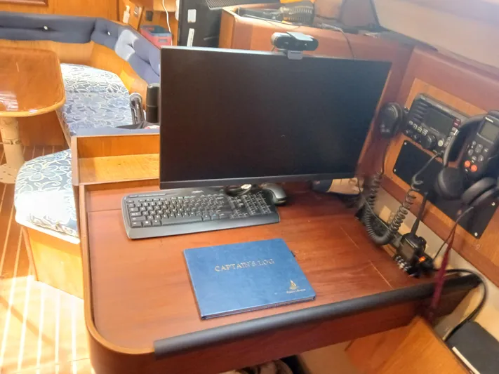 Relentless Yacht Photos Pics 