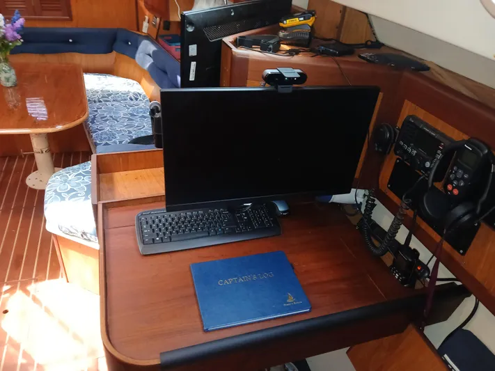 Relentless Yacht Photos Pics 