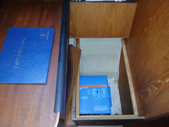 Relentless Yacht Photos Pics 