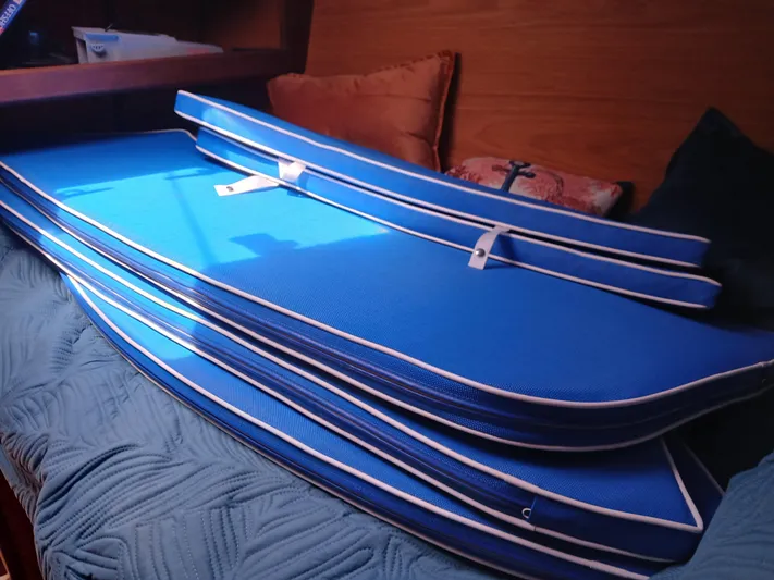 Relentless Yacht Photos Pics 