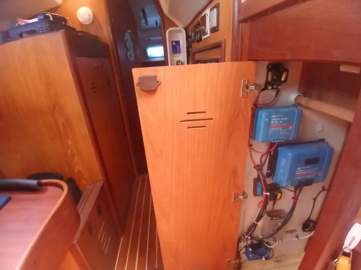 Relentless Yacht Photos Pics 