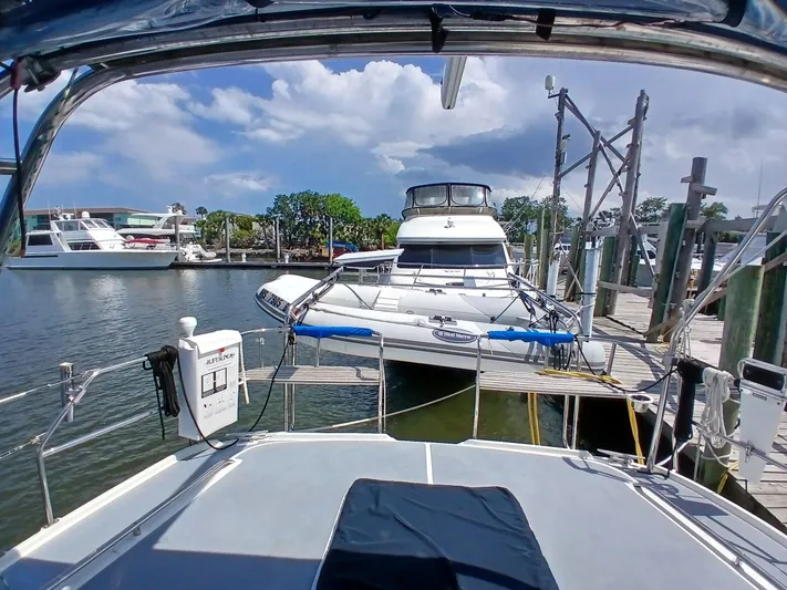 Relentless Yacht Photos Pics 