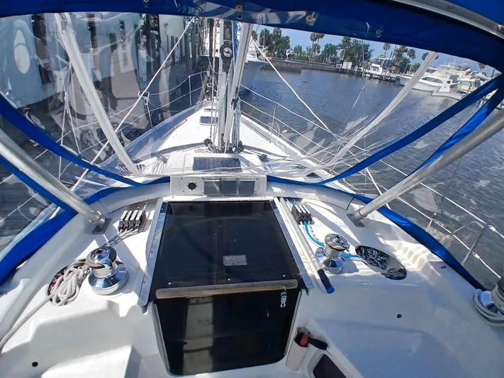 Relentless Yacht Photos Pics 