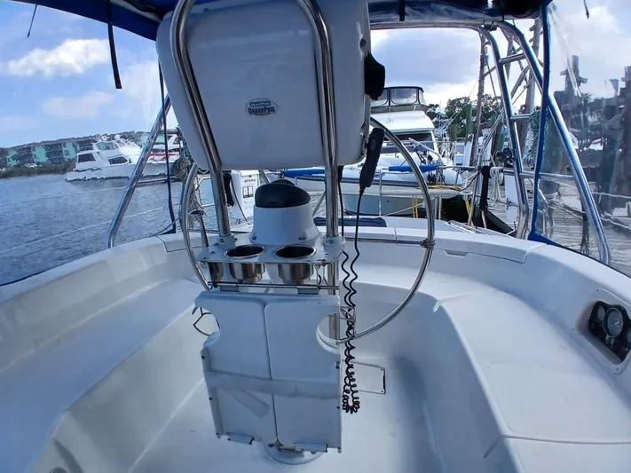 Relentless Yacht Photos Pics 