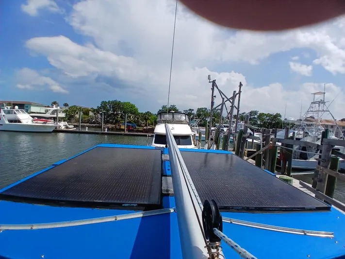 Relentless Yacht Photos Pics 