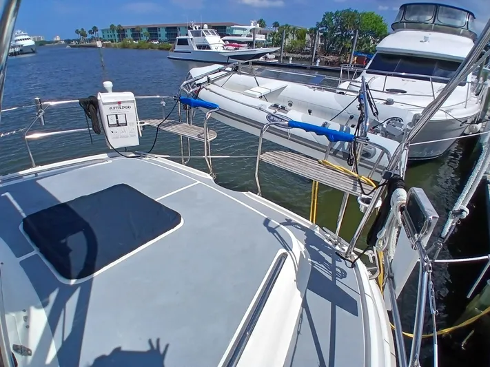 Relentless Yacht Photos Pics 